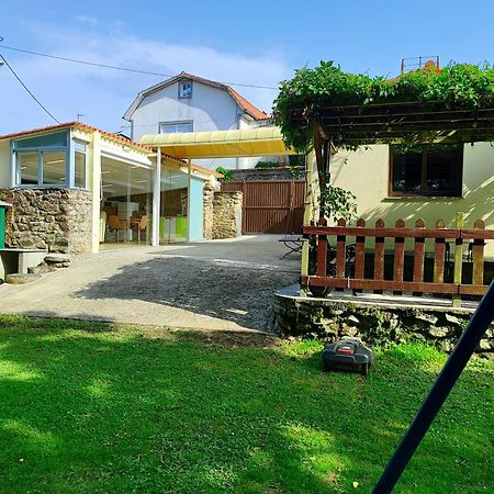 Vila A Casina Do Rio Neda Exteriér fotografie